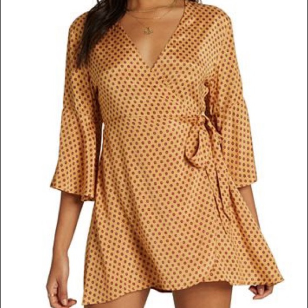 NWT Billabong gold wrap dress